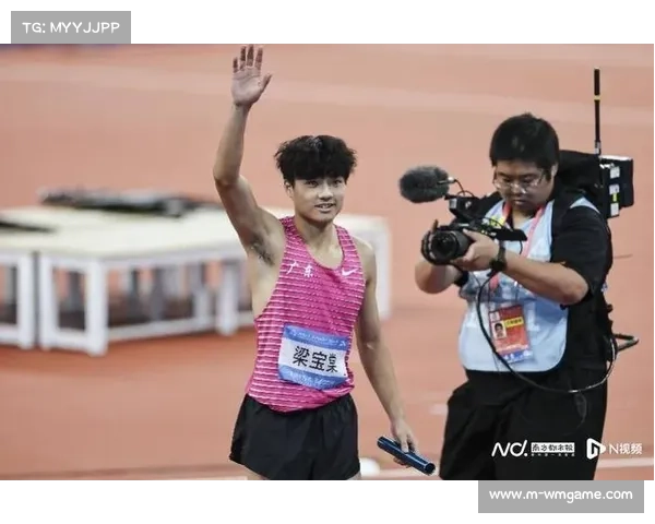 广东选手杨嘉400米半决赛46秒98，决赛李永杰46秒97夺冠